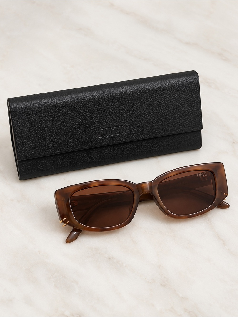 DEZI “CUFFED” Sunglasses in tortoise and gold | ring detailing | BRAND NEW